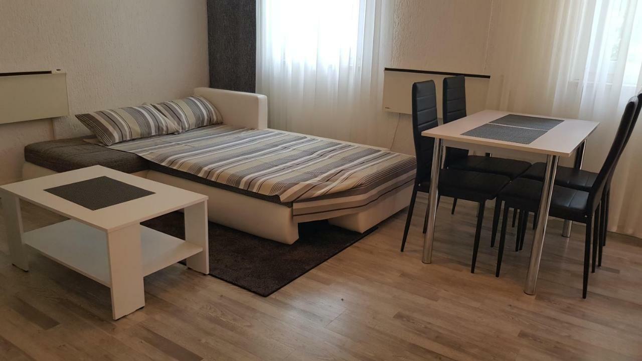 Apartment Vesna Poreč Exterior foto